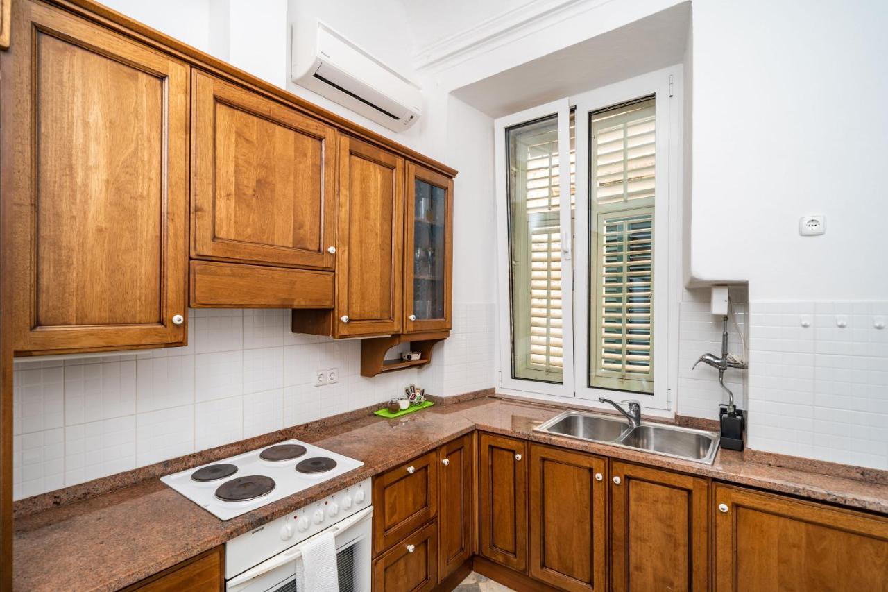 Laus I , Apartment In Old Town Dubrovnik Luaran gambar